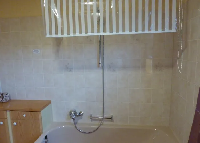 Ferienhaus Moscheltal Dom wakacyjny *